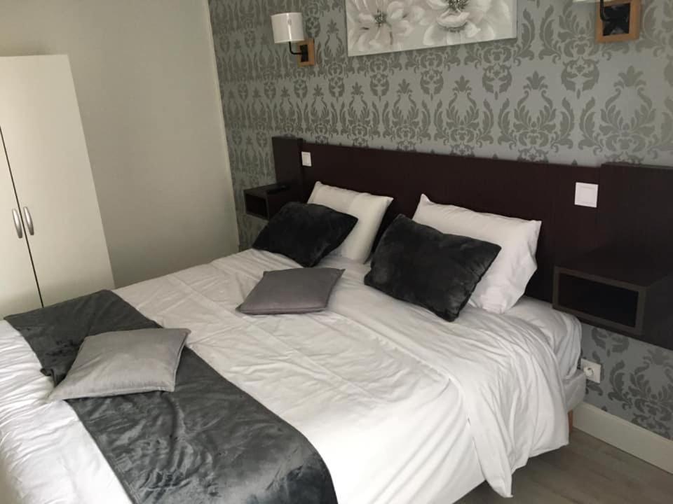 Hotellerie Du Centre Salies-du-Salat Экстерьер фото