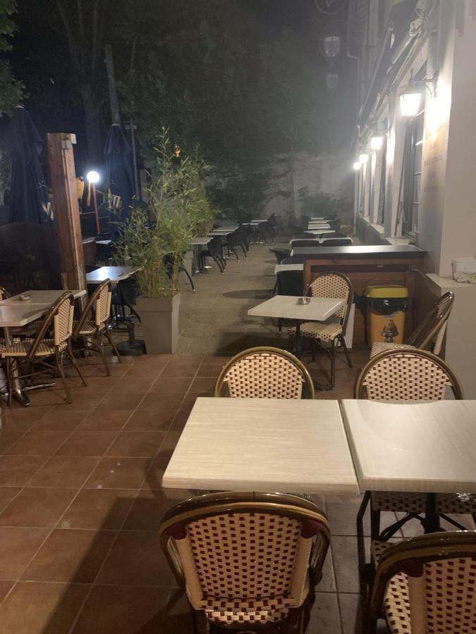 Hotellerie Du Centre Salies-du-Salat Экстерьер фото