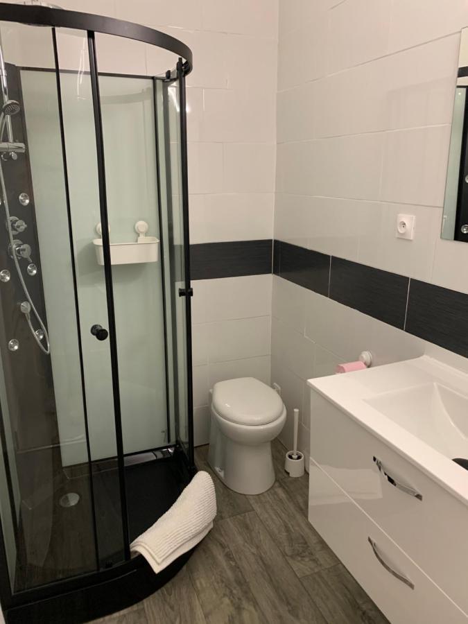 Hotellerie Du Centre Salies-du-Salat Экстерьер фото